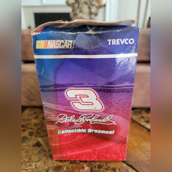 Dale Earnhardt Christmas Ornament - Picture 4 of 6